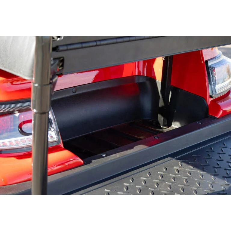 Tail light cluster on ICON i40L with brake and signal – rear corner design element